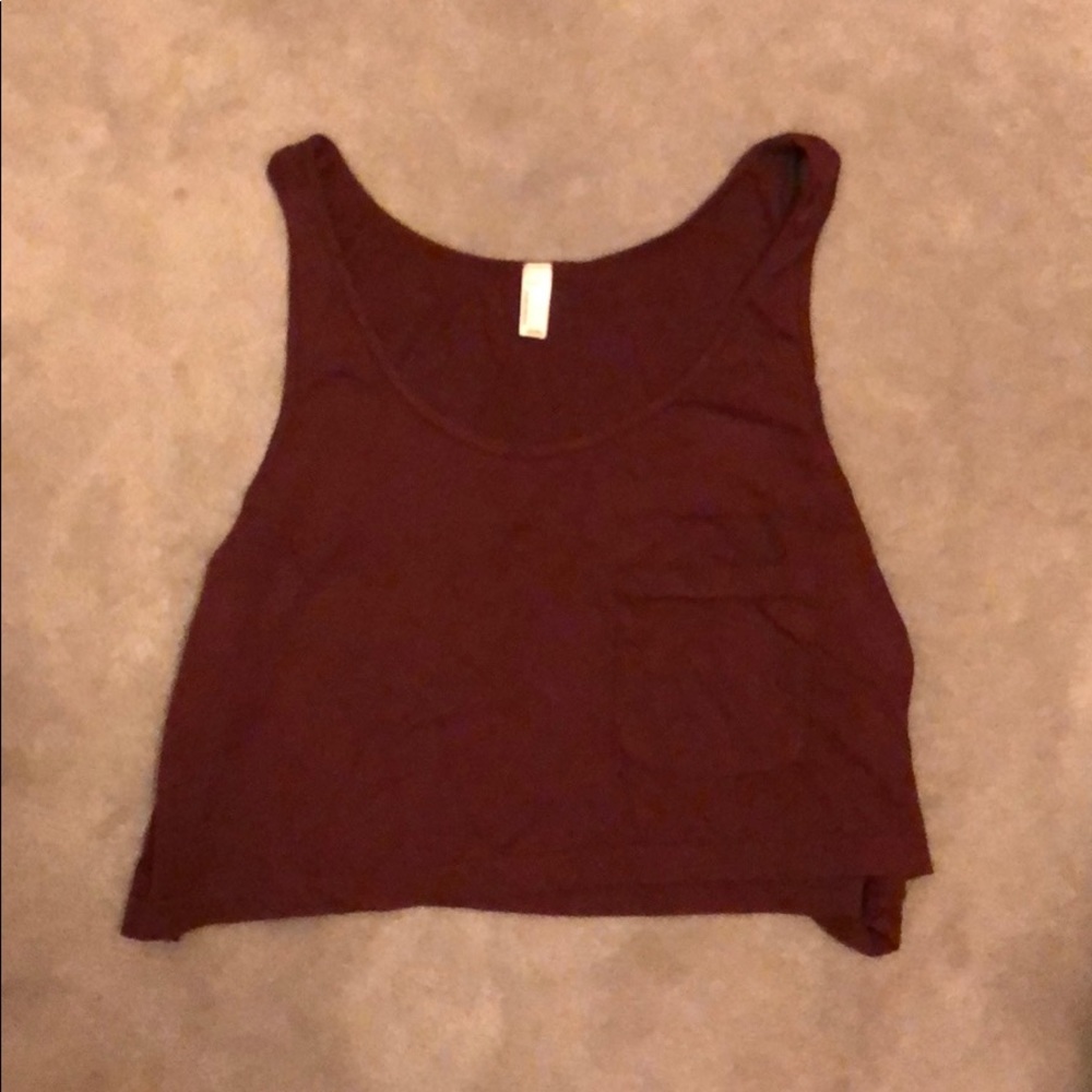 Cropped American apparel burgundy tank